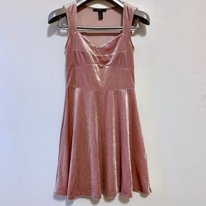 Forever 21 Velvet Pink Dress Size MEDIUM